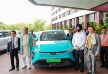Delhi की सड़कों पर अब महिलाओं का राज: शुरू हुई 100% ‘महिला ड्राइवरों’ वाली खास ई-टैक्सी सर्विस
