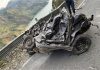हिमाचल के चंबा में 800 फुट गहरी खाई में गिरी कार, 2 युवकों की मौत, गाड़ी के उड़ गए परखच्चे