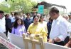 बुराड़ी पहुंचीं CM रेखा गुप्ता, DTO और ATS सेंटर का किया निरीक्षण