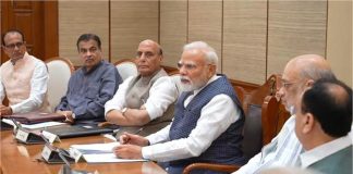 जानिए किस मंत्री का कटेगा पत्ता और किसे मिलेगा मौका? मानसून सत्र से पहले मोदी कैबिनेट में फेरबदल के संकेत