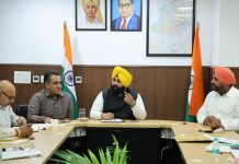 स्थानीय निकाय मंत्री हरजोत सिंह बैंस द्वारा ट्राइसिटी से सटे कस्बों में शहरी बुनियादी ढांचे संबंधी विभिन्न परियोजनाओं की घोषणा; विकास कार्यों की साप्ताहिक समीक्षा के निर्देश