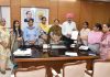 वित्त मंत्री हरपाल चीमा द्वारा सामाजिक सुरक्षा विभाग को आंगनवाड़ी कार्यकर्ताओं के लिए न्यूनतम 60 लाख रुपये का जीवन बीमा सुनिश्चित करने के निर्देश