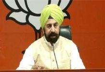 अकाल तख्त में कांग्रेस की एंट्री पर गरमाई सियासत, आर.पी. सिंह बोले- दशकों बाद बदला रुख
