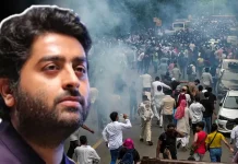 Arijit Singh Post On Lathicharge: छात्रों पर हुए लाठीचार्ज पर भड़के अरिजीत सिंह ने कहा, “अपने आप को भगवान समझने लिया है क्या?”