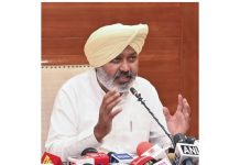 मान सरकार द्वारा प्रमुख मांगें मानने के बाद PSPCL यूनियनों और आम आदमी क्लीनिकों के कर्मचारियों ने हड़ताल वापस ली, कामकाज फिर शुरू: हरपाल चीमा