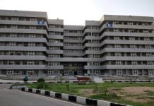 Chandigarh GMCH Student Suicide: दोस्तों को ‘गुडबाय’ मैसेज भेज MBBS स्टूडेंट ने की आत्महत्या, जांच में जुटी पुलिस