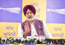 भाजपा के इशारे पर, पूर्व क्रिकेटर और राज्यसभा सदस्य हरभजन सिंह और दूसरे सेलिब्रिटी सोशल मीडिया पर पंजाब को बदनाम करने का चला रहे मुहिम: बलतेज पन्नू