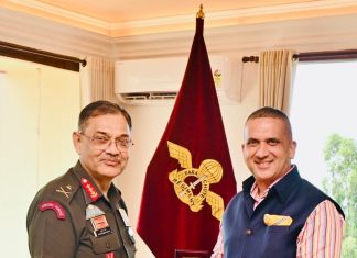 राज्य सूचना कमिश्नर हरप्रीत संधू ने पश्चिमी कमान के GOC से की मुलाकात