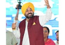 पंजाब में पहली बार, विधवा, दिव्यांग और वृद्धावस्था पेंशन ले रही महिलाओं को भी अलग से मिल रही है 1000 या 1500 रुपये की सहायता राशि : सीएम मान