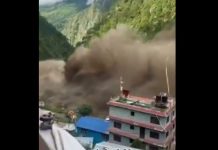 नेपाल में अचानक आई बाढ़ ने मचाई भारी तबाही, 8 लोगों की मौत, सैकड़ों लापता, बचाव कार्य जारी