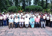 हरदीप सिंह मुंडियां ने जल आपूर्ति एवं स्वच्छता विभाग के 52 नव-नियुक्त कर्मचारियों को नियुक्ति पत्र सौंपे