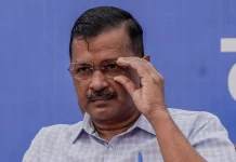 दिल्ली के पूर्व मुख्यमंत्री अरविंद केजरीवाल और उनके परिवार के सदस्यों को मिले SIR नोटिस; AAP ने BJP पर निशाना साधा