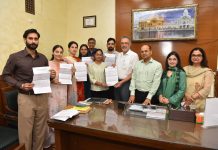डॉ. बलबीर सिंह ने छह नवनियुक्त खाद्य सुरक्षा अधिकारियों को सौंपे नियुक्ति पत्र