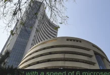 Stock Market Updates: सकारात्मक संकेतों के बीच सेंसेक्स 100 अंक से ज़्यादा चढ़ा, निफ्टी 23,350 के पार