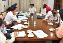 वित्त मंत्री हरपाल चीमा ने उच्च स्तरीय बैठकों के दौरान PSPCLकर्मचारियों की मांगों की समीक्षा की; जायज मांगों को प्राथमिकता के आधार पर हल करने के निर्देश