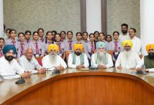 पंजाब विधानसभा ने विद्यार्थियों के लिए खोले द्वार; सीएम भगवंत मान ने उन्हें बड़े सपने देखने के लिए किया प्रेरित