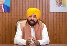 AAP का दावा: सीएम भगवंत मान को दिल्ली एयरपोर्ट पर 3 घंटे तक रोके रखा गया, 50,000 रुपये का काटा चालान