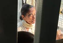 CJP Protest : ममता बनर्जी समेत 3 पूर्व मुख्यमंत्री हिरासत में, अभिजीत दिपके, सौरभ दास और आशुतोष रांका भी डिटेन