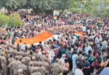 CJP Tiranga March: CJP का तिरंगा मार्च पुलिस ने रोका, कनॉट प्लेस से प्रदर्शनकारियों को हटाया, भिजीत दीपके हिरासत में